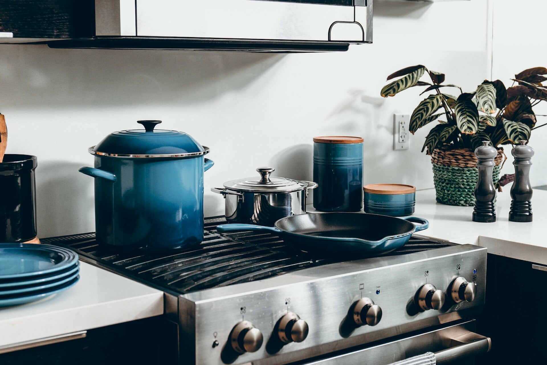 kitchen stove